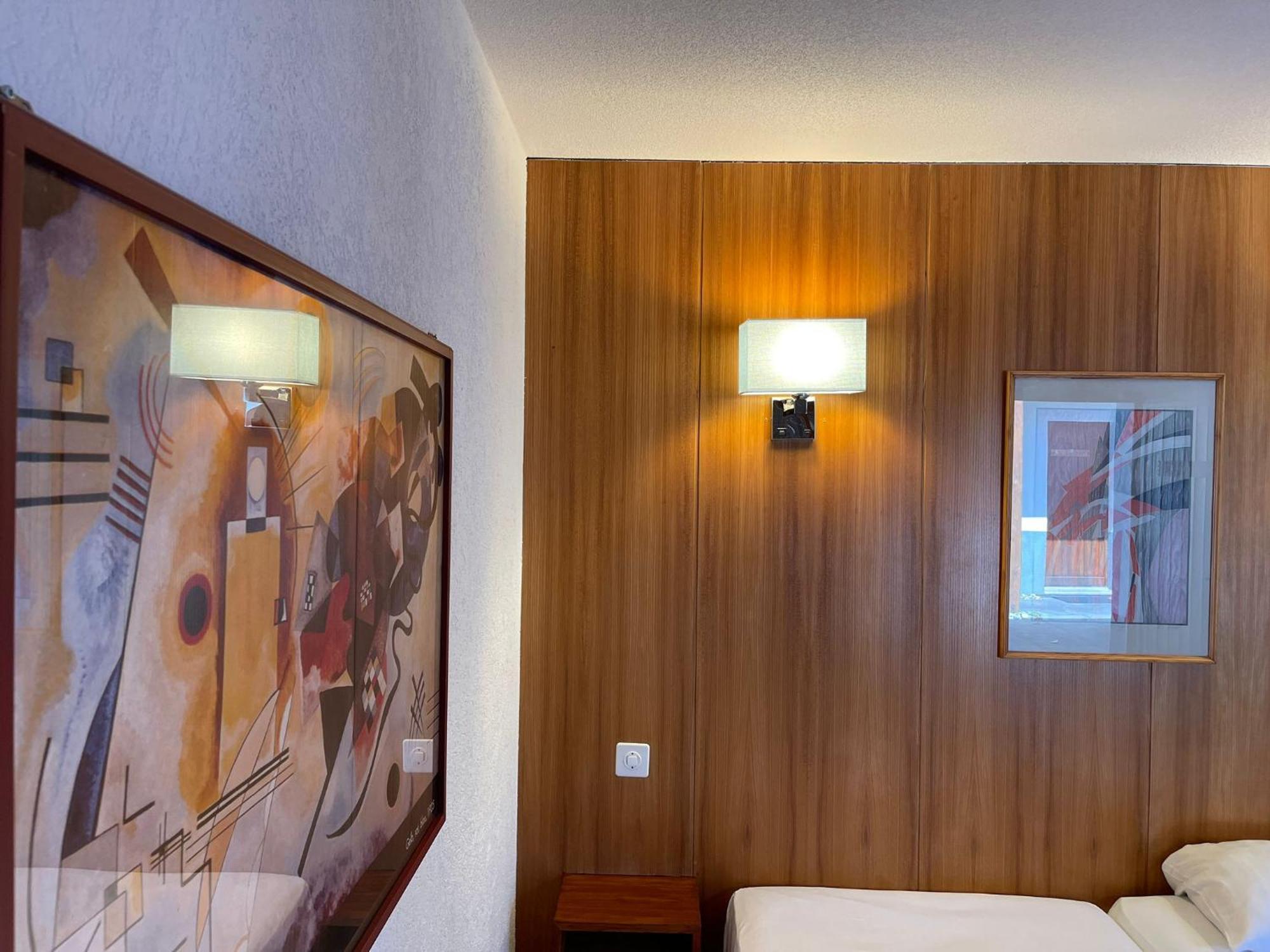Motel Des Sports Martigny Buitenkant foto