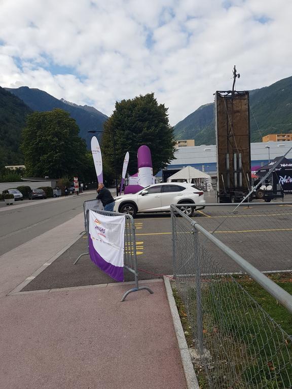 Motel Des Sports Martigny Buitenkant foto
