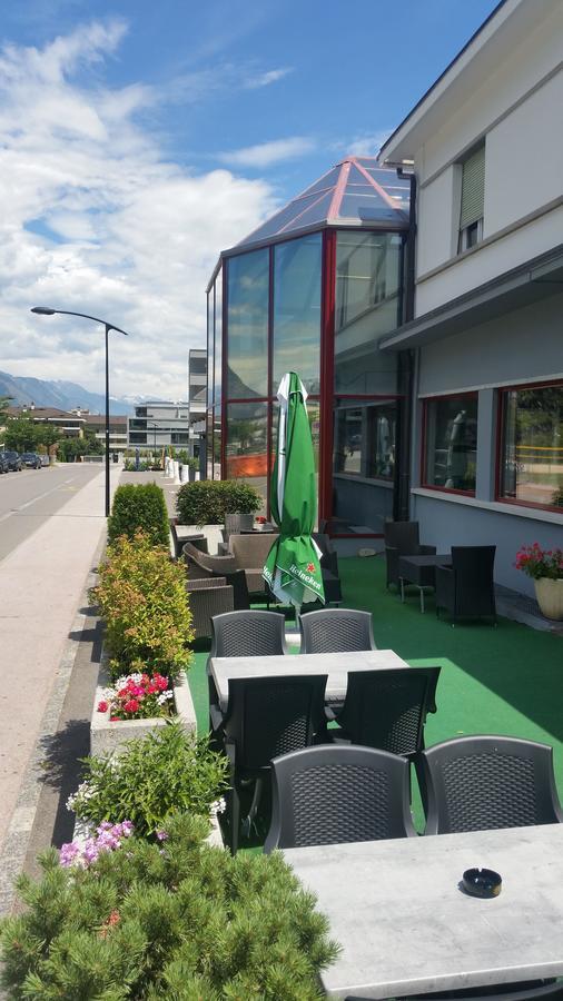 Motel Des Sports Martigny Buitenkant foto